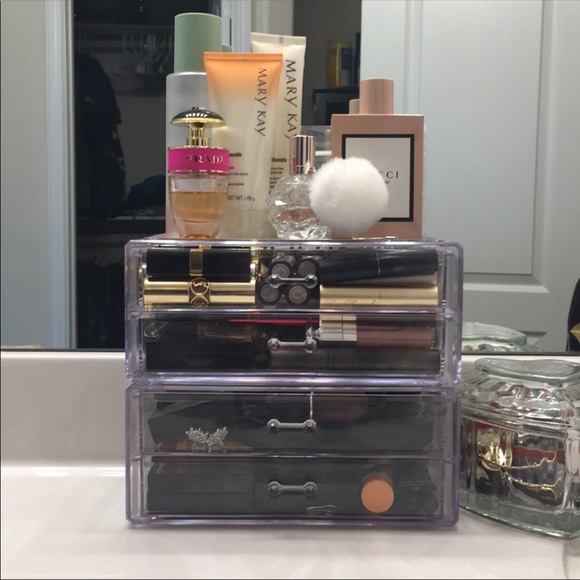 2 STACKABLE MAKEUP 💄 ORGANIZER DRAWER 😍 - Picture 1 of 4